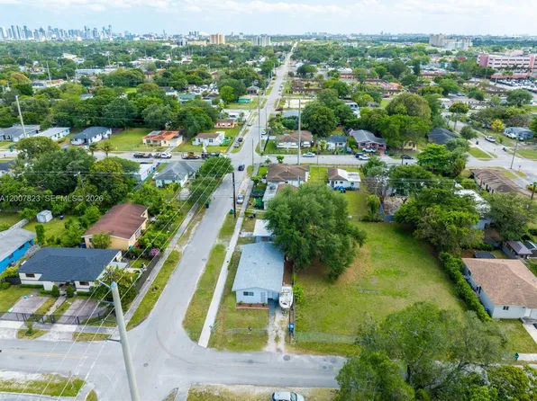 2406 NW 67th St, Miami, FL 33147