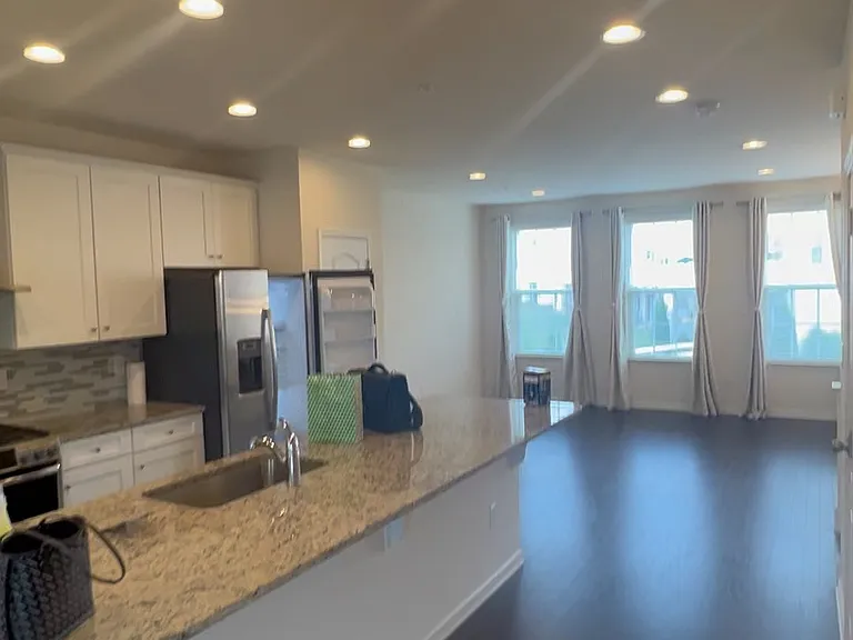 2216 Matts Way — Photo 10