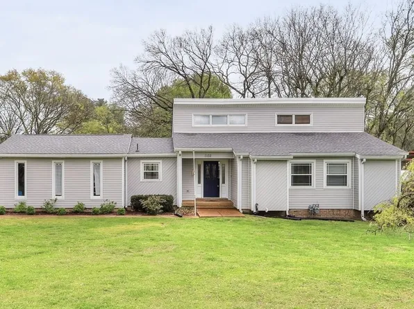 5132 Saundersville Rd, Old Hickory, TN 37138