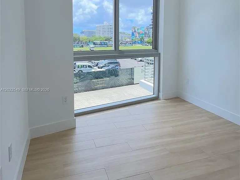 90 NE 32nd St #201 — Photo 9