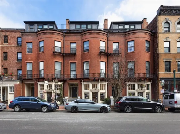 105-109 Charles St, Boston, MA 02114