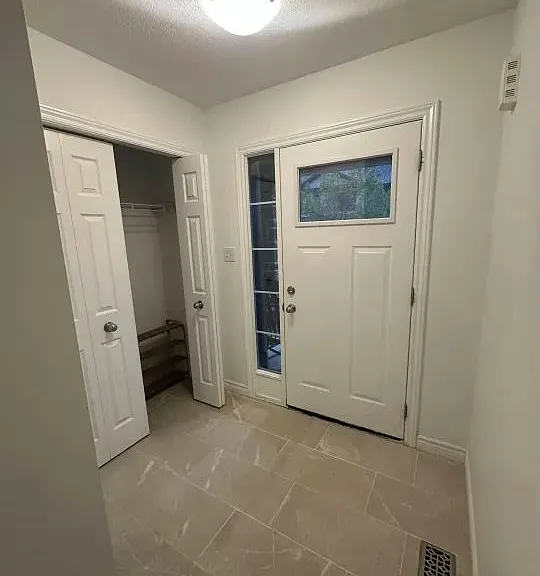 105 Woodedge Cir — Photo 4