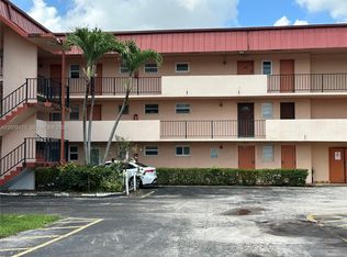 19001 NE 14th Ave APT 121, Miami, FL 33179