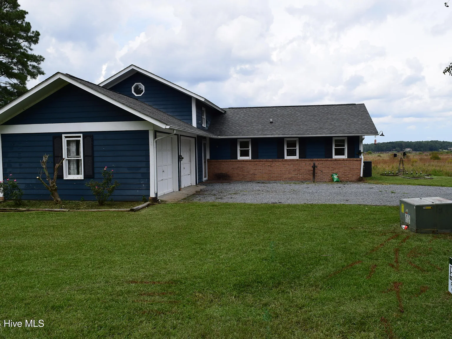 2 bed, 2.0 bath, $1,550 — Photo 2