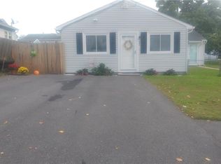 7 Bristol Rd #B, Middletown, RI 02842