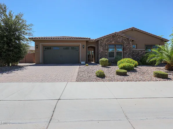 7565 S Parkcrest Street, Gilbert, AZ 85298
