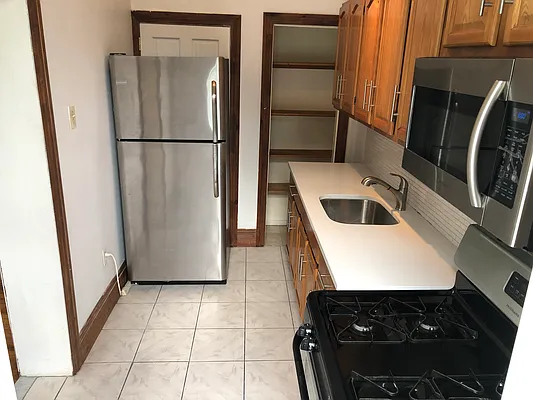 Rented by Compass | media 7