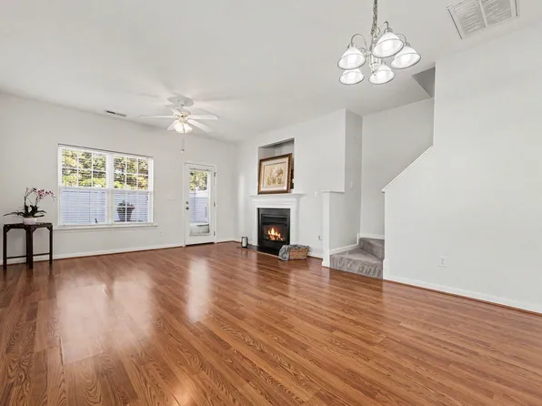 1016 Hadel Pl, Knightdale, NC 27545