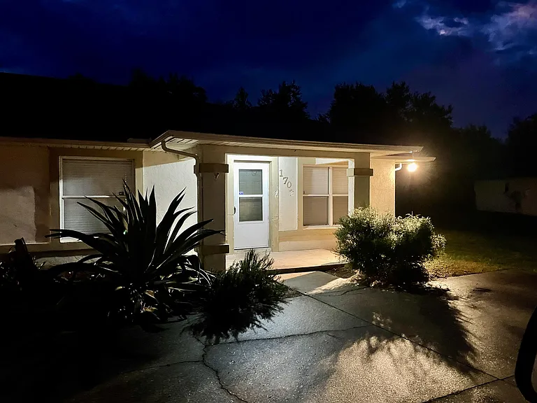 1702 Palmetto Ct — Photo 40