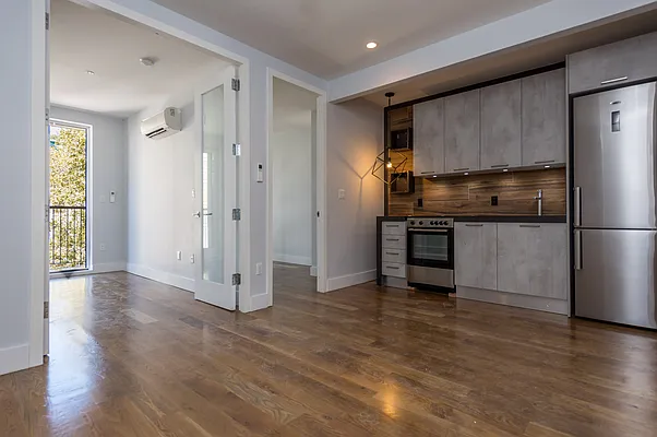 Rented by Nooklyn NYC LLC | media 20