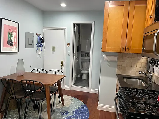 Rented by CNYC Apartments | media 14