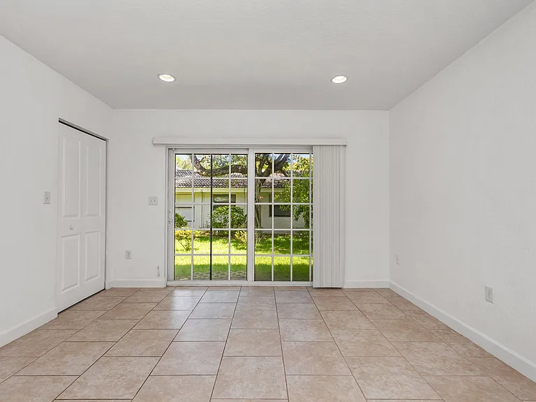 3525 NW 114th Ln — Photo 18