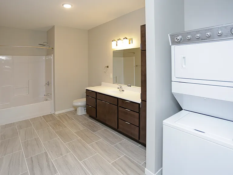 Uptown Apartments — Photo 29
