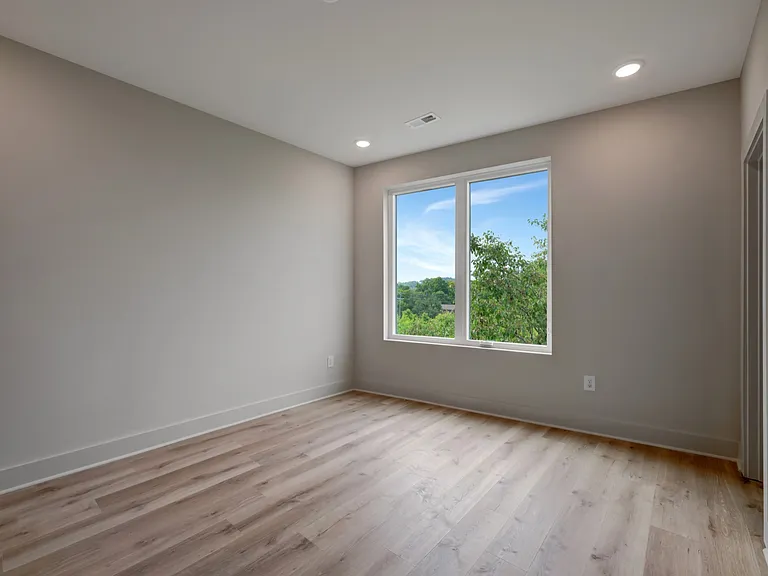 2115 24th Ave N #3 — Photo 21