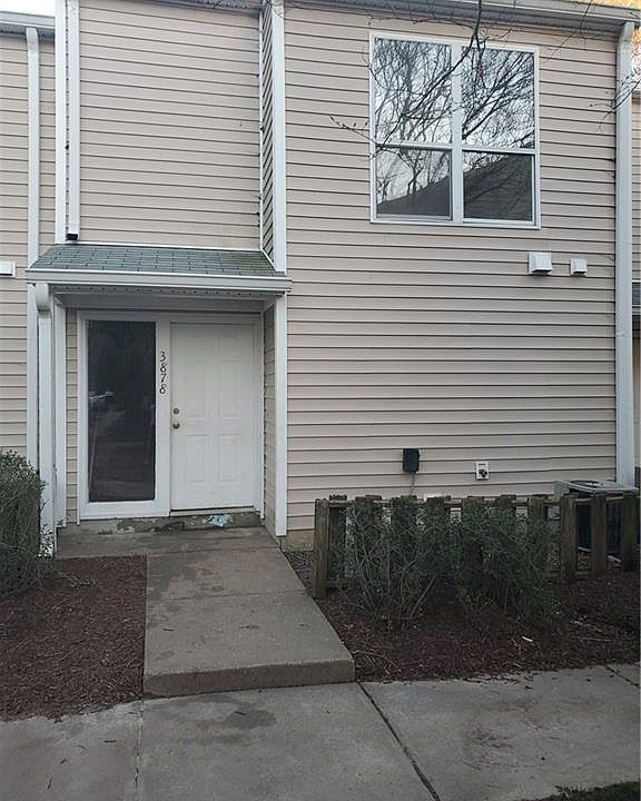 1st image of 3878 Staffordshire Ln
