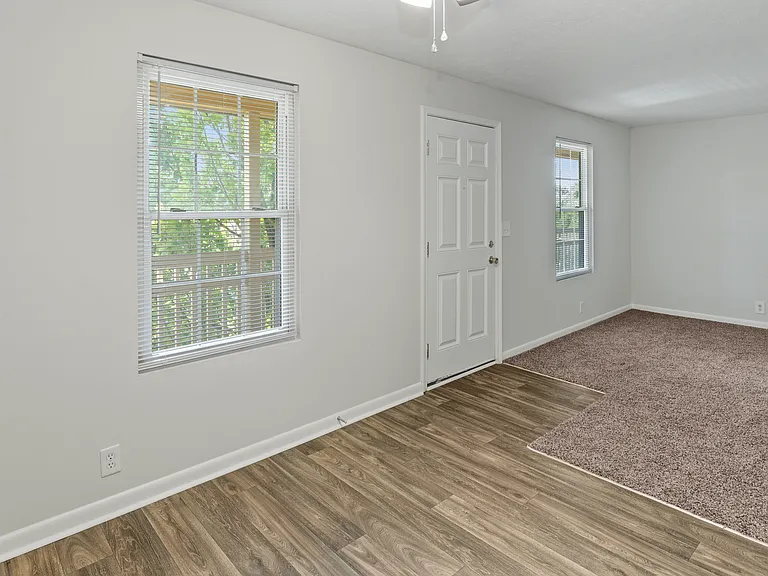 1870 Frankfort Ave #4 — Photo 9
