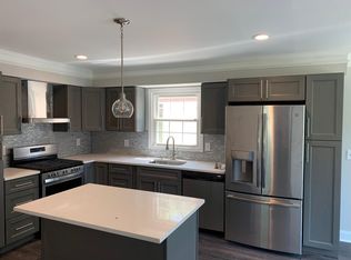 2792 Fariba Ct, Vienna, VA 22181