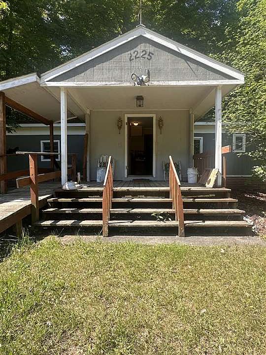 1st image of 2225 Six Mile Lake Rd