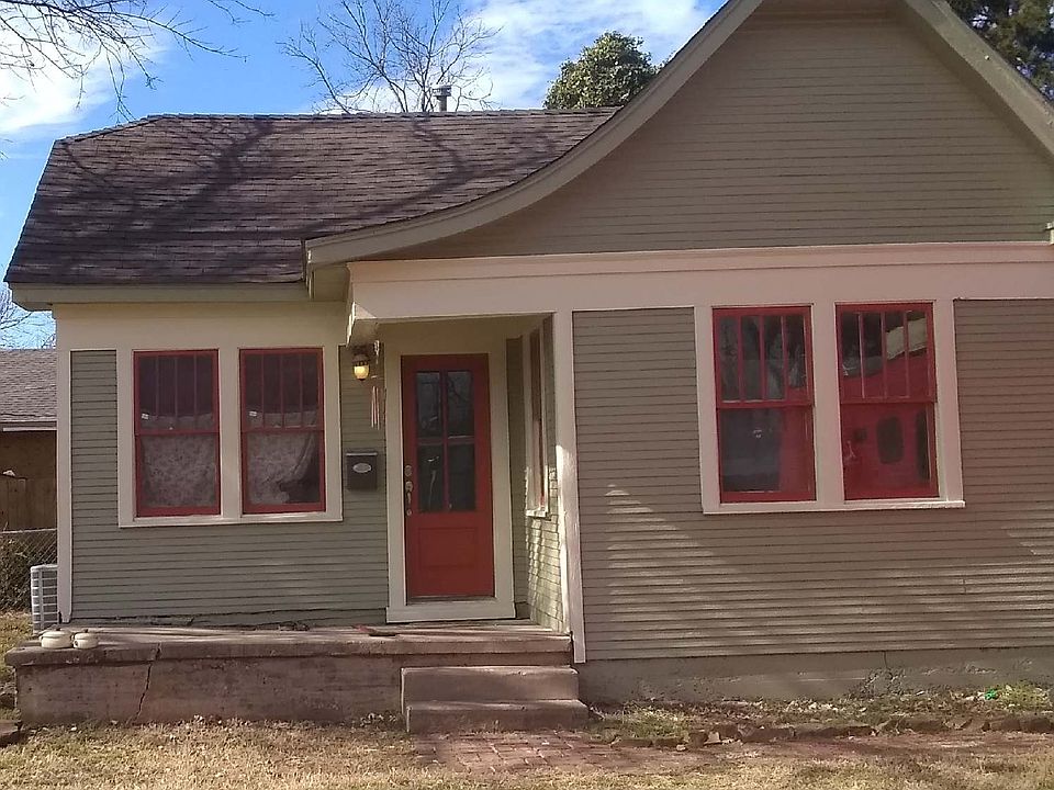 1st image of 3301 NW 16th St
