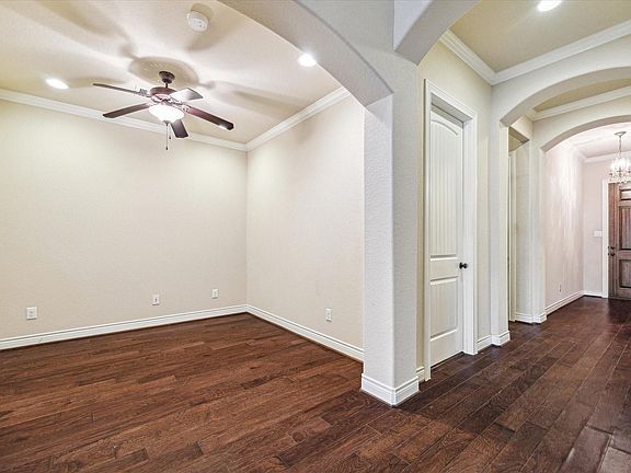 3rd image of 24110 Tapa Springs Ln