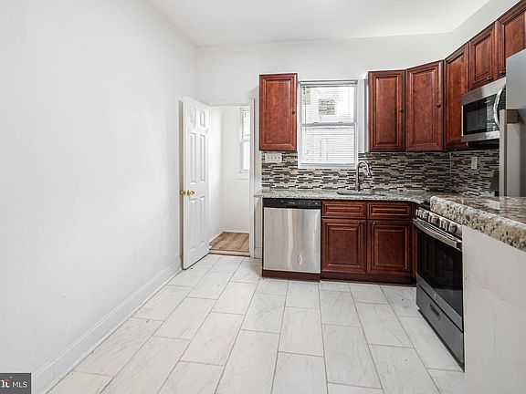 4th image of 5717 Pemberton St