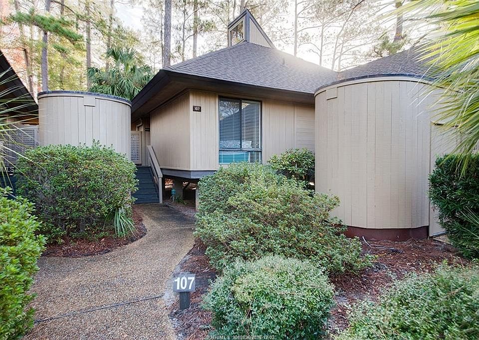 1st image of 107 Devils Elbow Ln #107