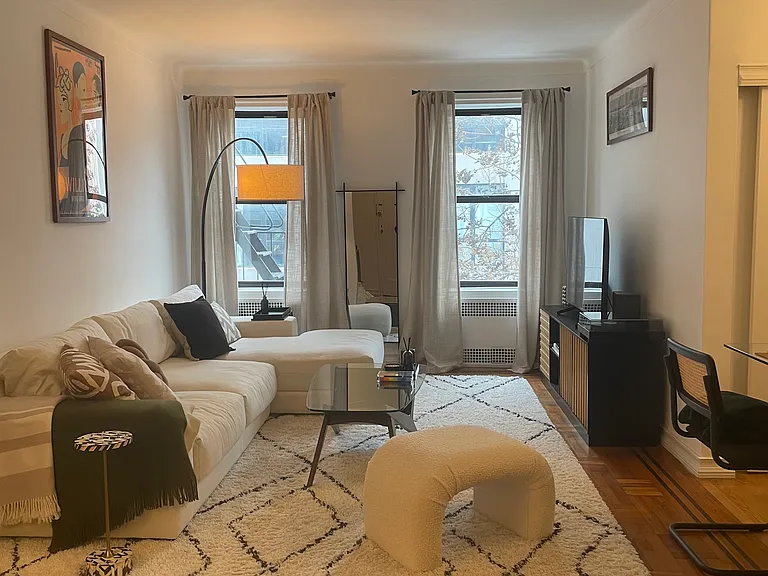 20 Clinton St #4F — Photo 12