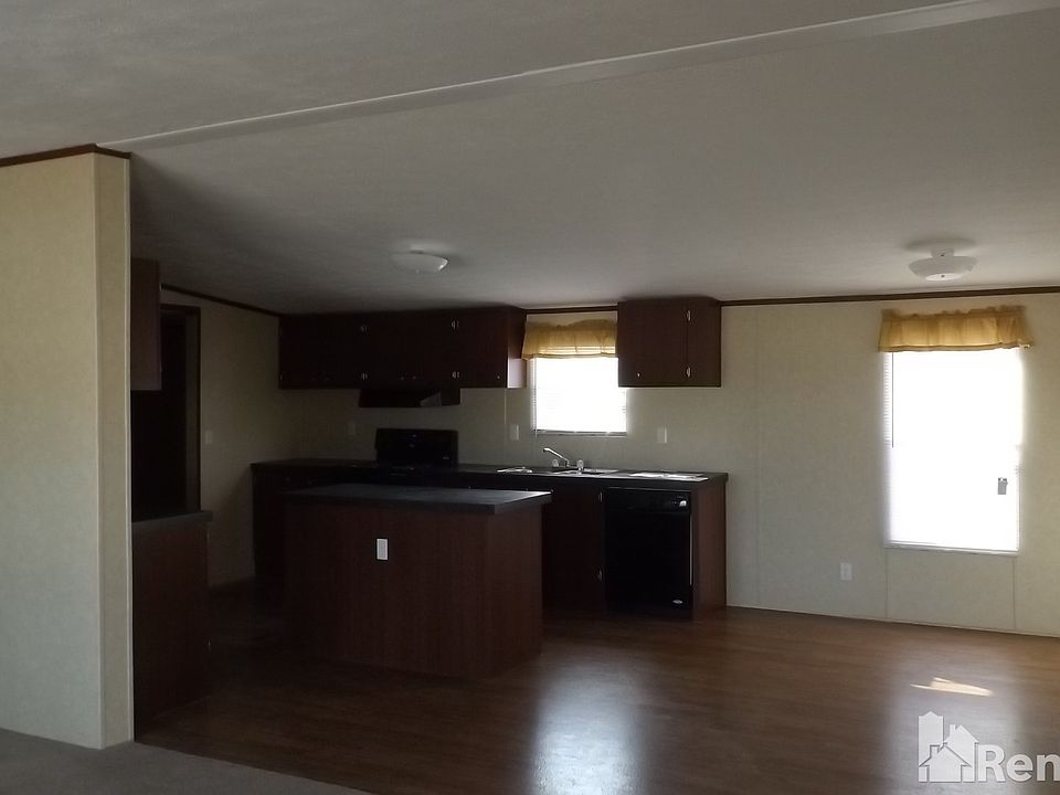 2nd image of 1403 Smooth Stone Dr