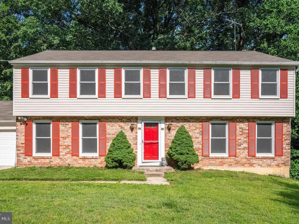 13201 Rhame Dr, Fort Washington, MD 20744