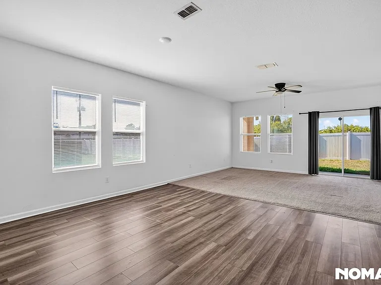 2389 Harris Hawk Ave — Photo 15