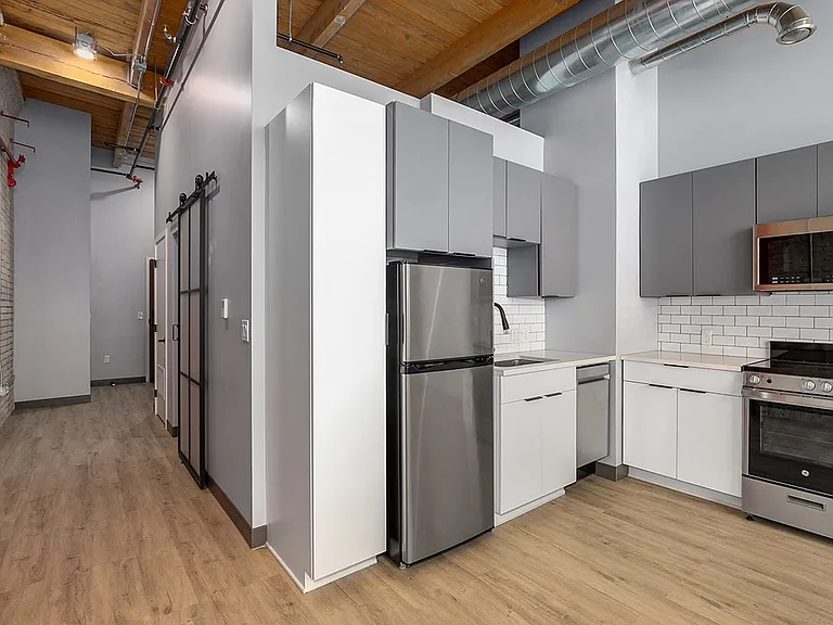 Box Board Lofts — Photo 38