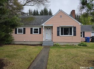 67 Wayne Rd, Groton, CT 06340