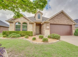 122 Althea Dr, Waxahachie, TX 75165
