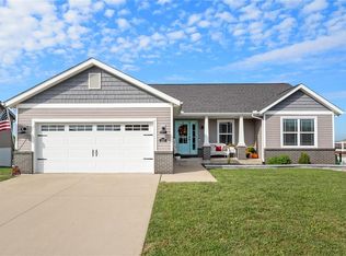 1527 Jamie Ln, Waterloo, IL 62298