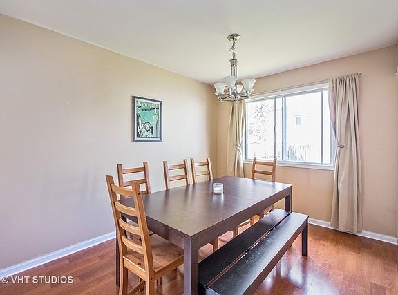 4th image of 2370 Vista Dr
