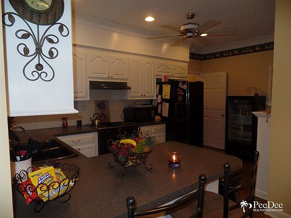 4th image of 133 Dogwood Acres Dr