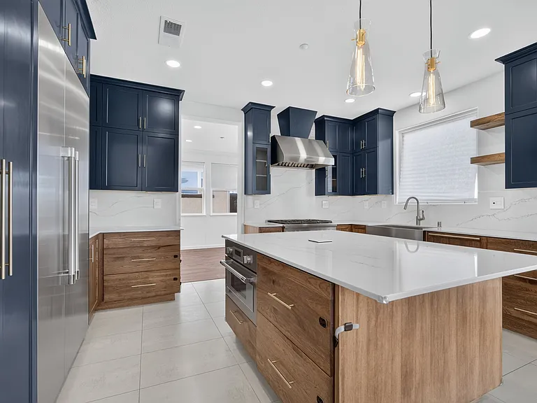 208 Goodwin Dr — Photo 10