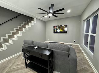 1115 Augusta Dr APT 38, Houston, TX 77057