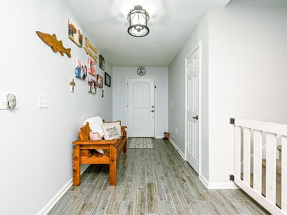 5th image of 133 Pergola Pl