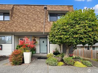 21105 80th Ave W APT 104, Edmonds, WA 98026