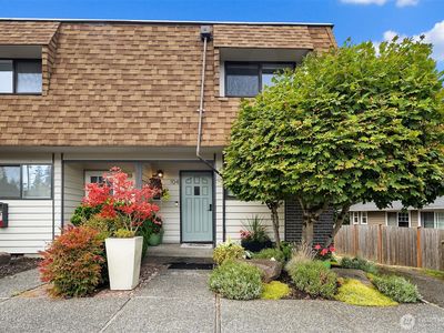21105 80th Avenue W #104, Edmonds, WA, 98026