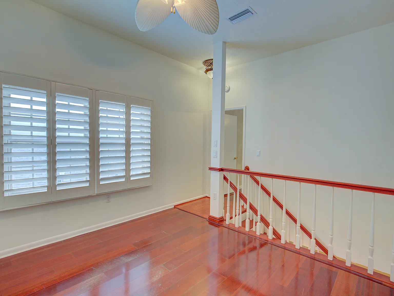 4 bed, 3347 sqft, $4,300 — Photo 3