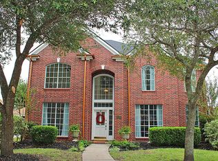 118 Crystal Reef Dr, League City, TX 77573