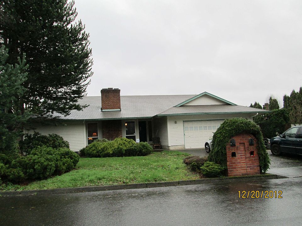 1st image of 2117 SE Blairmont Dr
