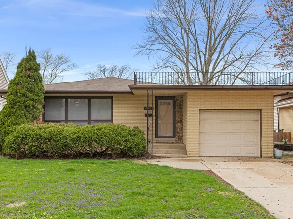 17908 Lorenz Ave, Lansing, IL 60438