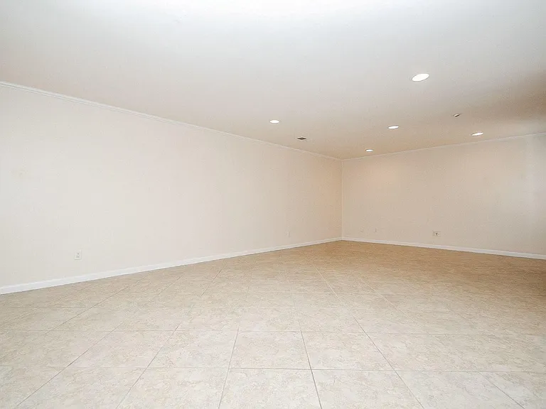 13240 Trail Hollow Dr #3240 — Photo 13
