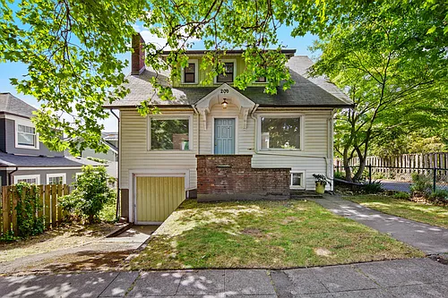 209 W Blaine St Photo 1 209 W Blaine St Photo 1