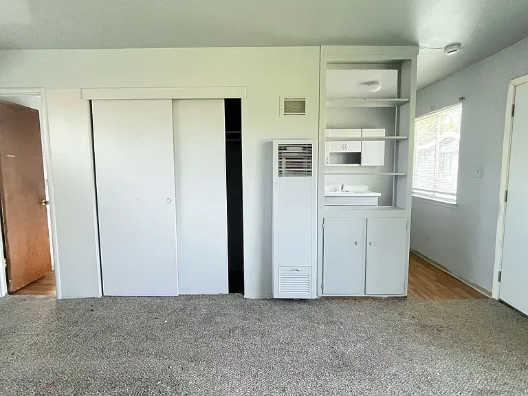 1705 Kenwood St #F — Photo 7