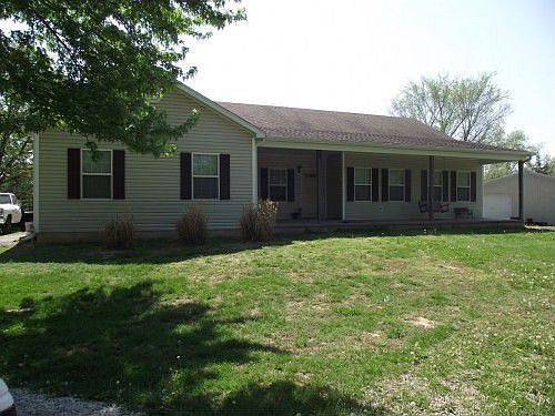 1st image of 894 Danby Rd