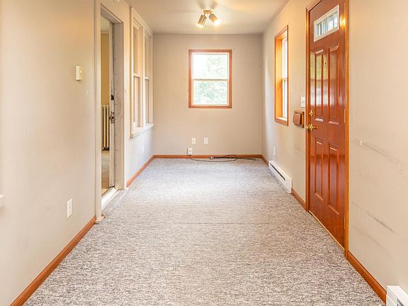 2nd image of 236 N Maple STREET